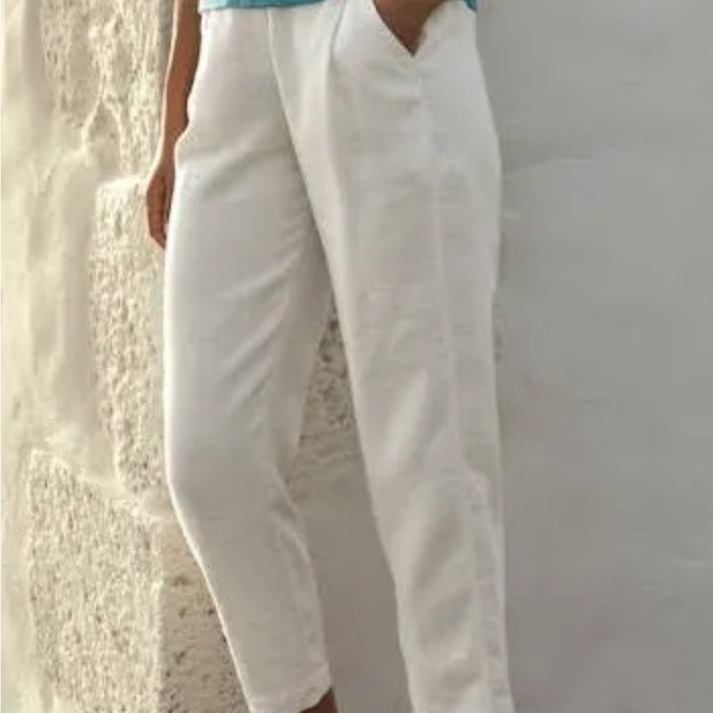 Banana republic size small linen pants cuffed. Pre loved! In good condition!